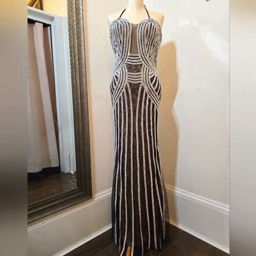 Stunning special occasion sequence gown